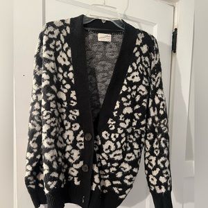 Cardigan  Universal Threads. Size Large.